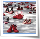 Scarpe rosse contro la violenza sulle donne
