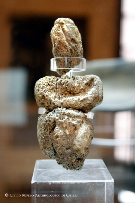 Museo Archeologico di Ozieri - Dea Madre (Neolitico medio 3500-4500 a.C.) - Sala I.