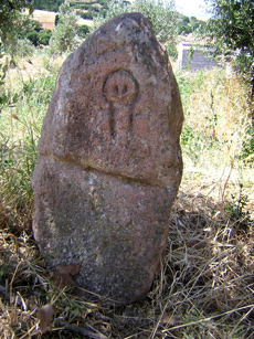 La stele funeraria rinvenuta ad Ozieri in Località Suelzu