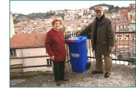 Sulla raccolta del vetro si cambia strategia